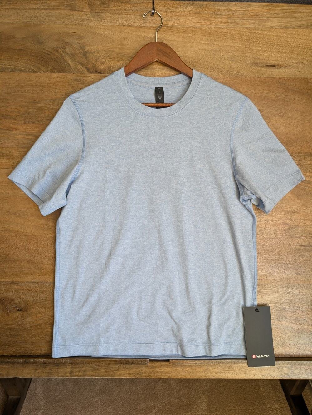 Lululemon Jersey Womens XS Light Blue Relaxed Fit Soft Short Sleeve LM3ES3S NWT